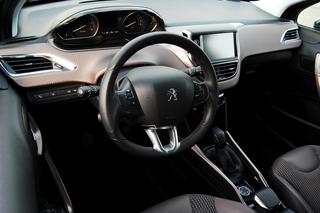 Peugeot 2008 1.6 e-HDi - TEST, opinie, zdjęcia - DZIENNIK DZIEŃ 4: Wnętrze, bagażnik i wyposażenie