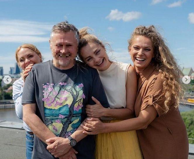 Przyjaciółki 22 sezon. Inga (Małgorzata Socha), Anka (Magdalena Stużyńska), Patrycja (Joanna Liszowska)