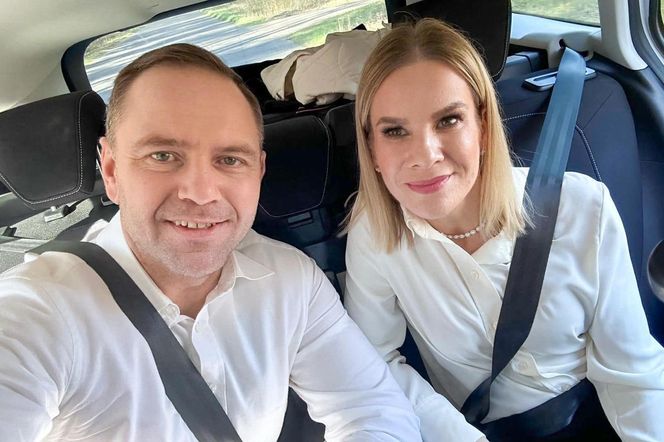 15. rocznica ślubu Marty i Karola Nawrockich. Żona kandydata na prezydenta: "Byłam p…