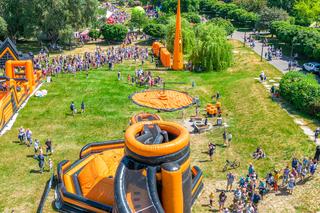 Wielkie atrakcje w parku Podolskim! Młodzi łodzianie szaleli na 11-stu dmuchańcach