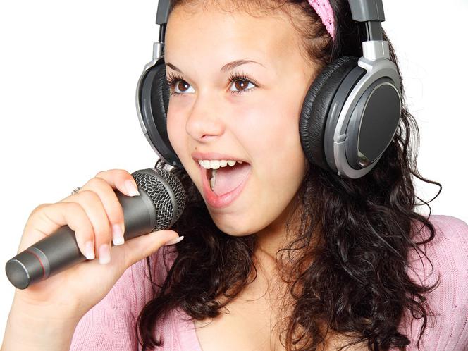Niedzielne karaoke w Kotłowni