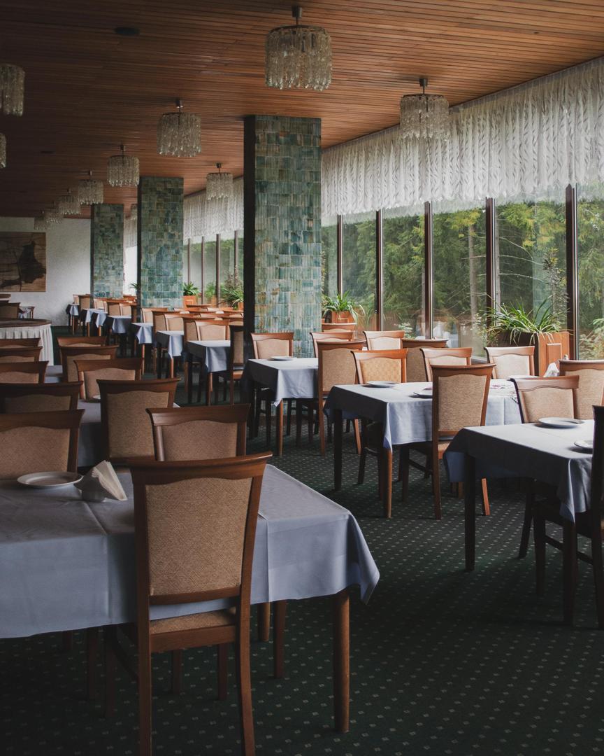 Hotel Tatry, Małe Ciche - zobacz zdjęcia wnętrz perły architektury PRL