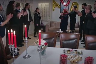 Emanet - zaręczyny Ali i Duygu 