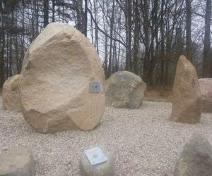 Warmia i Mazury wcale nie są płaskie! Odkryj najwyższą górę regionu i jego tajemnice