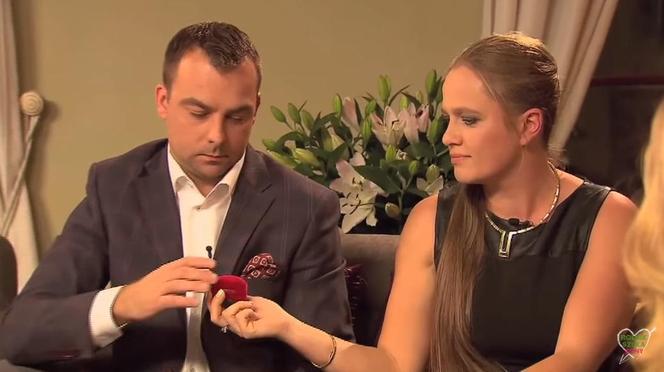 Rolnik szuka żony 2: Anna oddała zaręczynowy pierścionek na oczach całej Polski