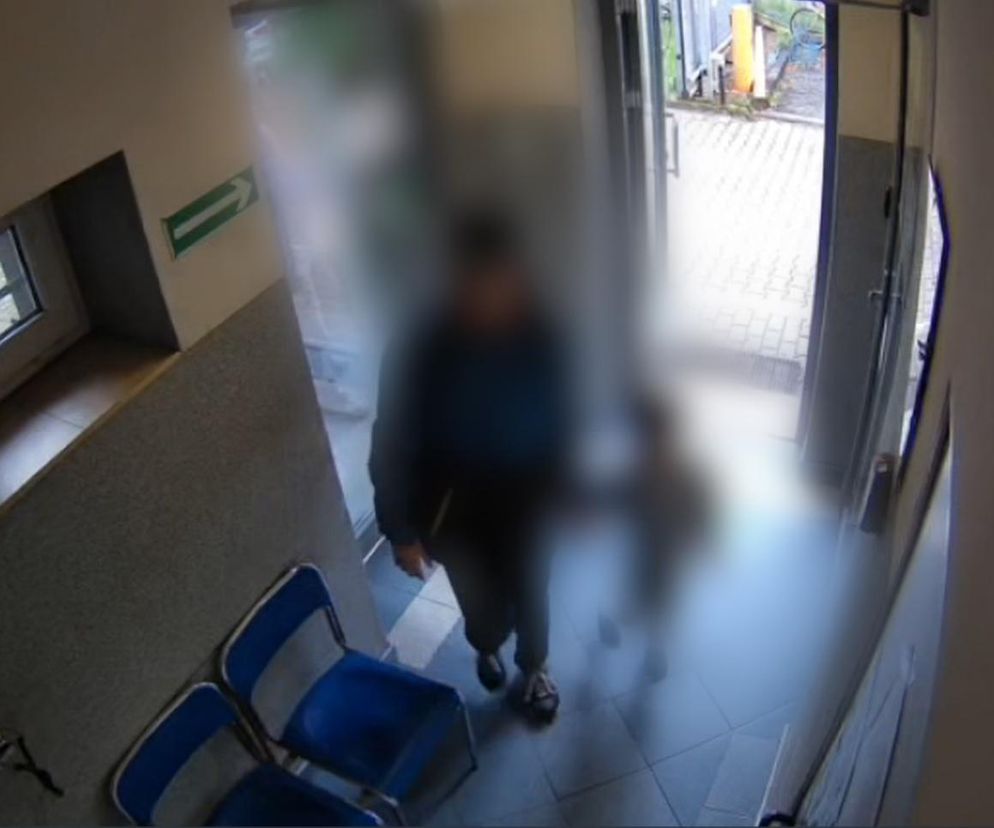 Dramat w Pszczynie. 5-latek w samej piżamie i skarpetkach błąkał się po ulicach