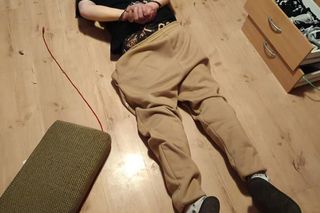 Jelenia Góra. Eksplozja ładunku wybuchowego własnej konstrukcji. 36-latek zatrzymany