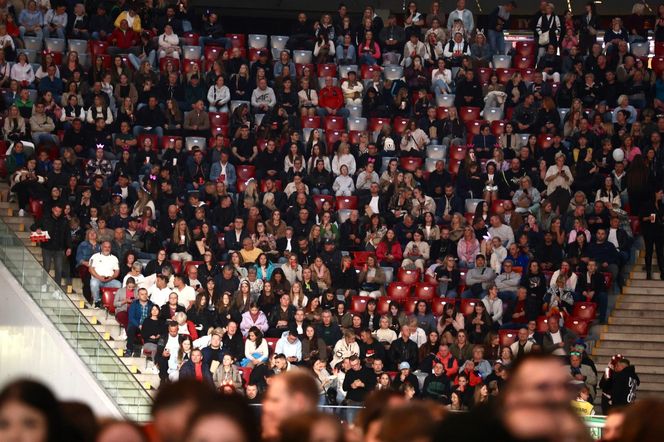 Koncert Roztańczony PGE Narodowy 2025. Na scenie gwiazdy: popu, rapu i disco polo [ZDJĘCIA]