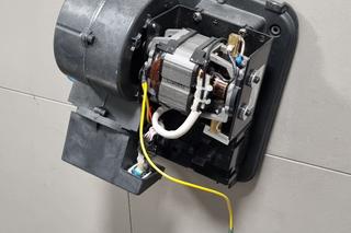 Zdewastowany szalet miejski w Biłgoraju