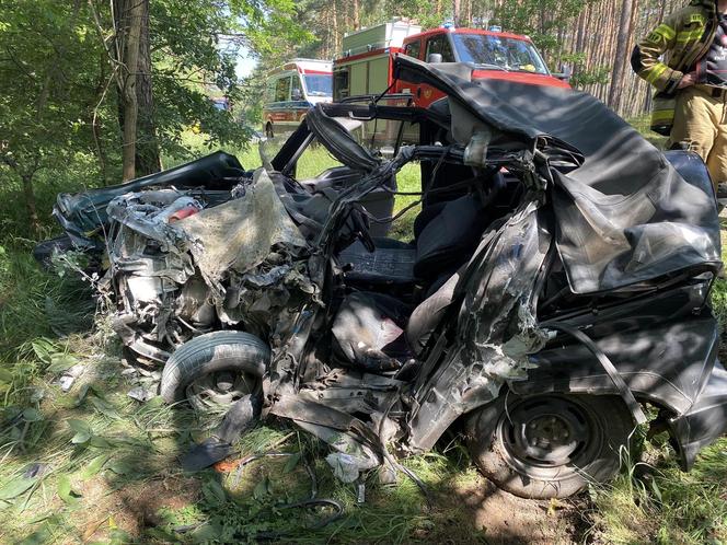 Policjanci z Tucholi w żałobie. Tak żegnają tragicznie zmarłego kolegę. "Będzie nam Ciebie brakowało!" 