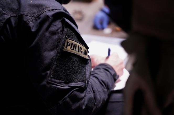 Szukali kamperów, znaleźli arsenał. Spektakularne odkrycie policji w Siedlcach