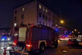 Pożar w Świętochłowicach. Dzieci uciekały z zadymionego budynku! Policja szuka podpalacza