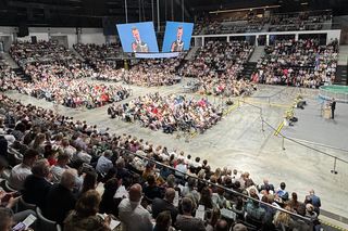 Kongres Świadków Jehowy w Olsztynie. W hali Urania spotka się ponad 3 tys. uczestników