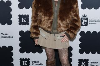 Katarzyna Figura szokuje na ściance, jak nastolatka