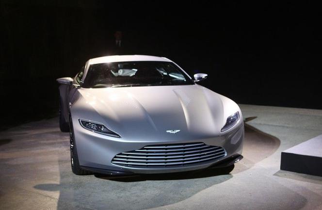Aston Martin DB10, James Bond