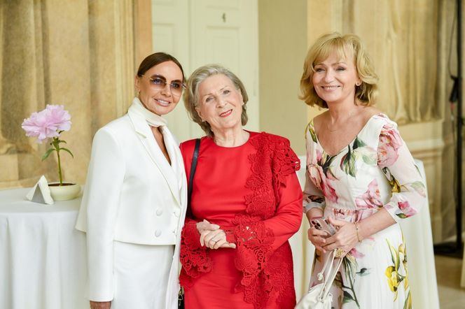 90 lat, a jaka forma! Irena Santor zalicza dwie imprezy jednego dnia – i na obu kradnie show