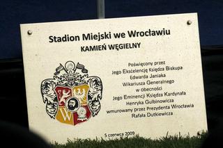 Uroczystość wmurowania kamienia węgielnego pod stadion we Wrocławiu