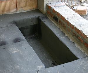 Grzejniki kanałowe - idealne rozwiązanie do jasnych przestronnych wnętrz z dużymi przeszkleniami