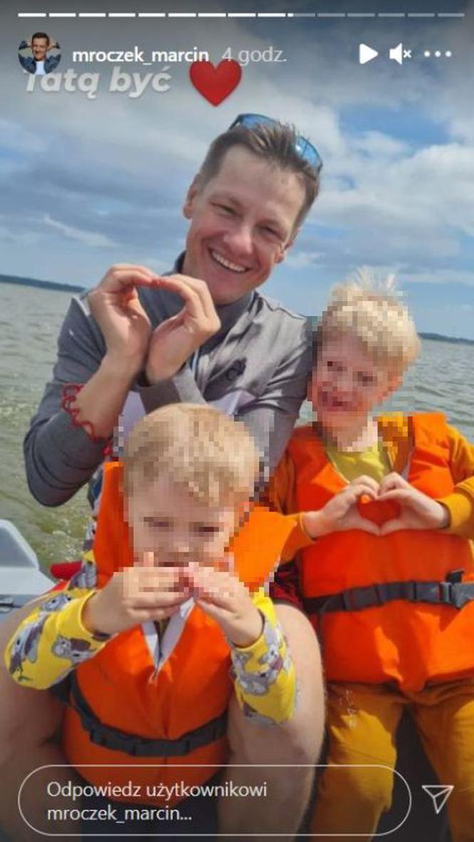 M jak miłość: Marcin Mroczek (Piotrek) z synami: Ignacym i Kacprem