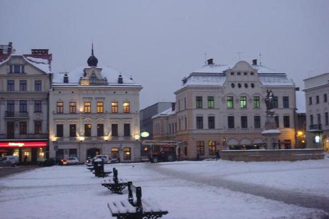   Cieszyński Rynek z eklektycznym Domem Narodowym. Cieszyn to rodzinne miasto męża Pani Beaty - Stefana Bigdy