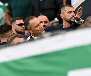 Prezydent RP w młynie Lechii Gdańsk! Karol Nawrocki zaskoczył kibiców