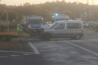 Kolejny wypadek na rondzie Jagiellonów w Bydgoszczy! [ZDJĘCIA]