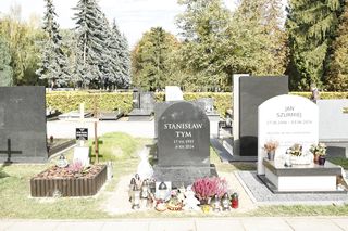 Tak wygląda grób Stanisława Tyma
