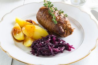 Przepis na zrazy zawijane. Przepis na doskonały rodzinny obiad
