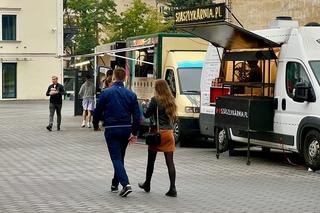 Rusza wiosenny zlot food trucków w EC1. Na łodzian czekają potrawy z całego świata!