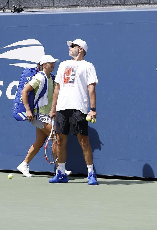 Iga Świątek, Tomasz Wiktorowski