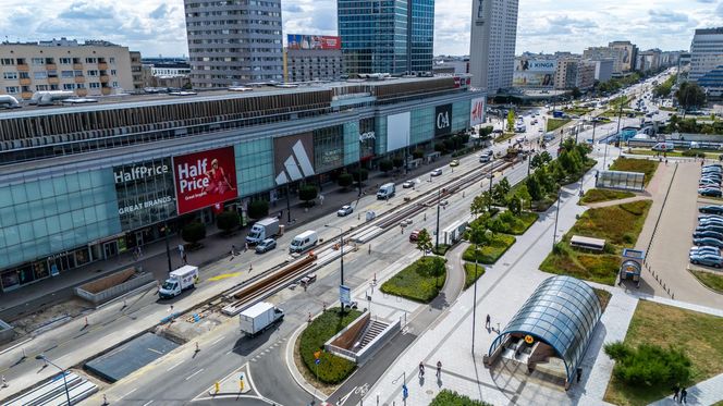 Remont torów tramwajowych na ulicy Marszałkowskiej w Warszawie