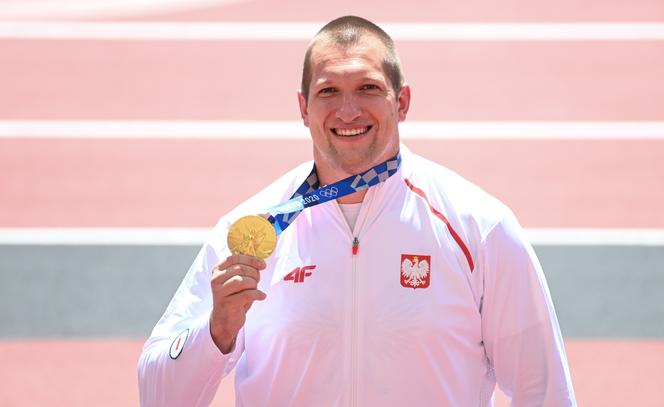 Wojciech Nowicki już tęskni za swoją bestią. Chce zdobyć medal i jak najszybciej do niej wrócić