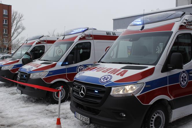 Nowy ambulans dla pogotowia w Białymstoku