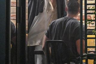 Michał Szpak imprezuje w nocy