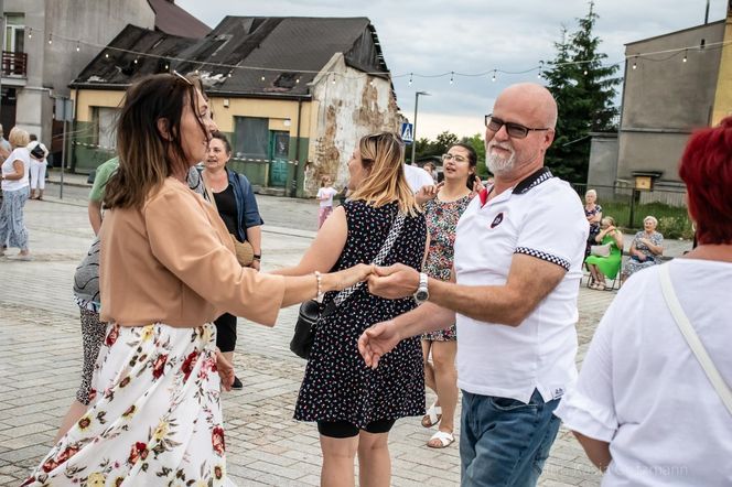 Starachowickie potańcówki na Rynku 2025