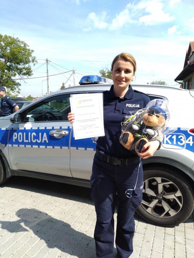 Podkarpaccy policjanci składają życzenia w Dniu Kobiet 