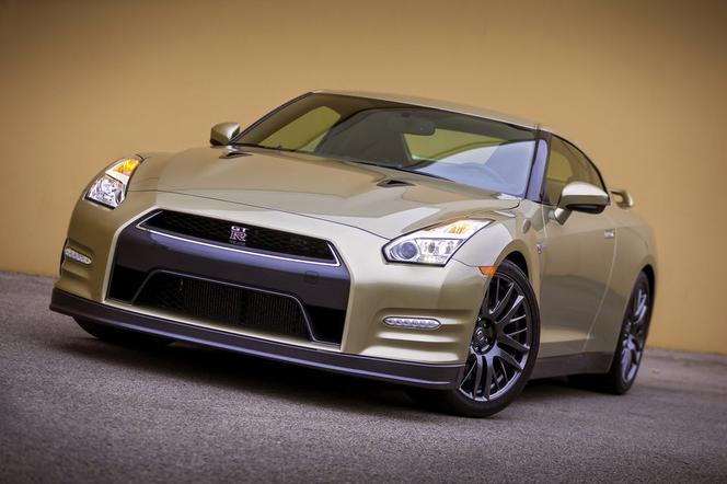Nissan GT-R 45th Anniversary Gold Edition