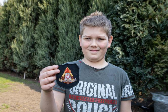 Uciekł z płonącego domu a potem ratował psy