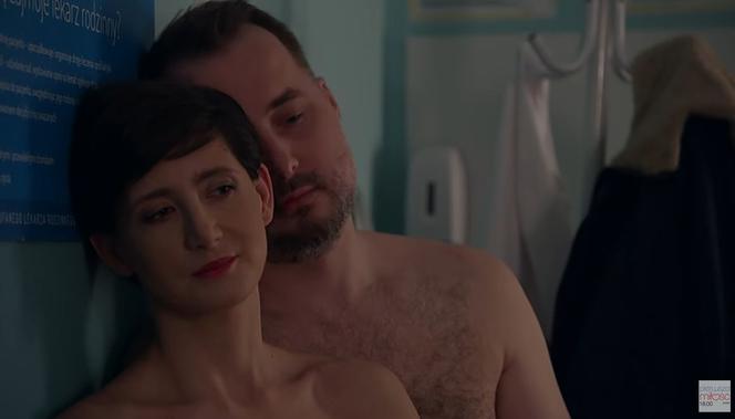 Pierwsza miłość, odcinek 3076: Bartek prześpi się z byłą Mateusza. Psychol wpadnie w szał kiedy dowie się co zrobiła Emilka