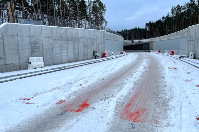 Budowa tunelu pod Świną 