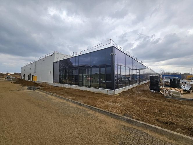 Czeladź. Światowy gigant z branży elektronicznej buduje w Polsce zakład. Prawie 300 osób znajdzie pracę [ZDJĘCIA].