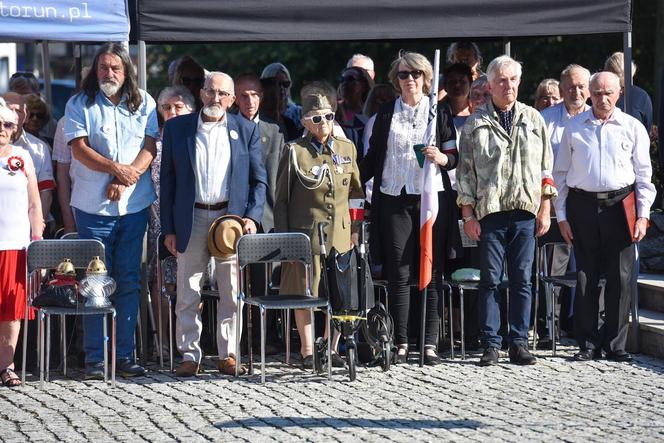 Obchody 80. rocznicy wybuchu Powstania Warszawskiego w Toruniu. Mieszkańcy grodu Kopernika pamiętają o bohaterach