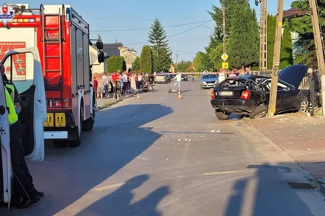 19-latek na podwójnym gazie spowodował wypadek w Łukowie, wszyscy pasażerowie trafili do szpitala 