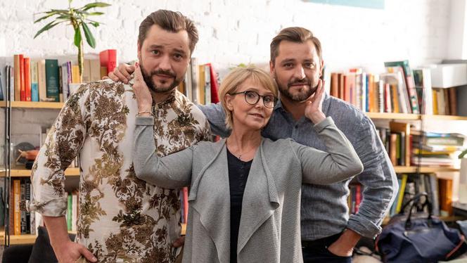 Na dobre i na złe odc. 725. Borys Jakubek (Marcin Zacharzewski), Jakub Grabski (Maciej Zacharzewski), Wasiakowa (Ewa Serwa)