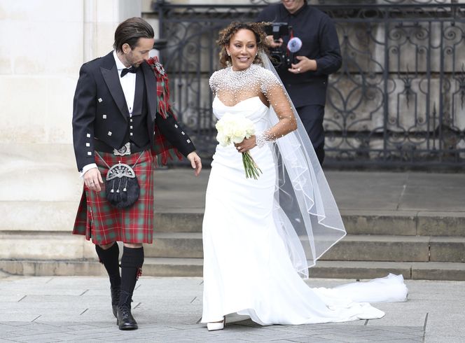 Mel B wyszła za mąż! Zjawiskowa suknia