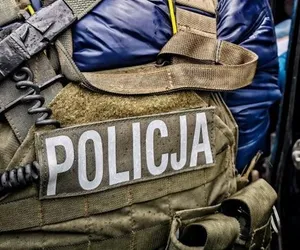 W Augustowie zatrzymano 42-latka ściganego przez Interpol. Grozi mu dożywocie
