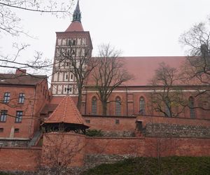 To najpiękniejszy zabytek w woj. warmińsko-mazurskim według AI. „Zachwyca strzelistą sylwetką”