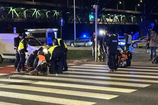 Warszawa. Ostatnie Pokolenie zablokowało Wisłostradę pod mostem Gdańskim. Aktywistów zabrała policja [ZDJĘCIA]