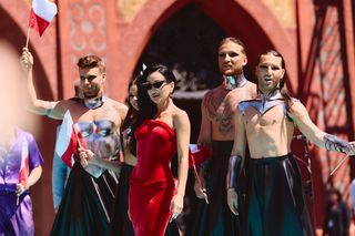 Steczkowska i jej tancerze błyszczą na Eurowizji. W komentarzach zapłonęło
