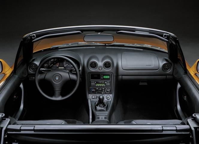 Mazda MX-5 4